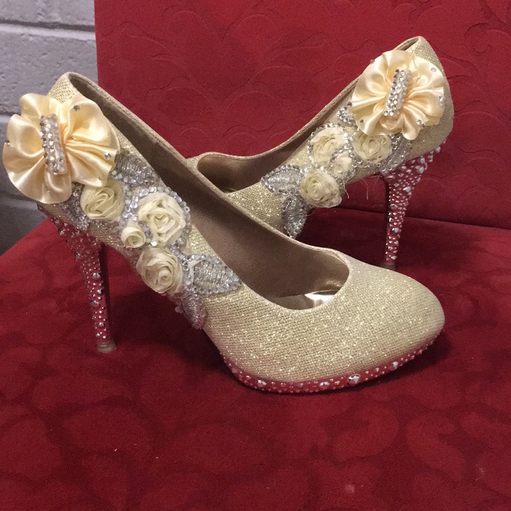 Sparkly Floral Heels -7.5